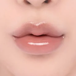 Romu0026nd Huulimeikit<rom&nd GLASTING COLOR GLOSS huulikiilto