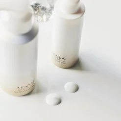 SENSAI J-Beauty|Kasvojenhoito<Absolute Silk Micro Mousse Wash 180 ml