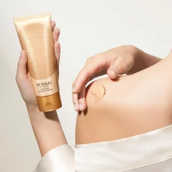 SENSAI J-Beauty|Aurinkotuotteet<Silky Bronze After Sun Glowing Cream hoitovoide auringonoton jälkeen 150 ml
