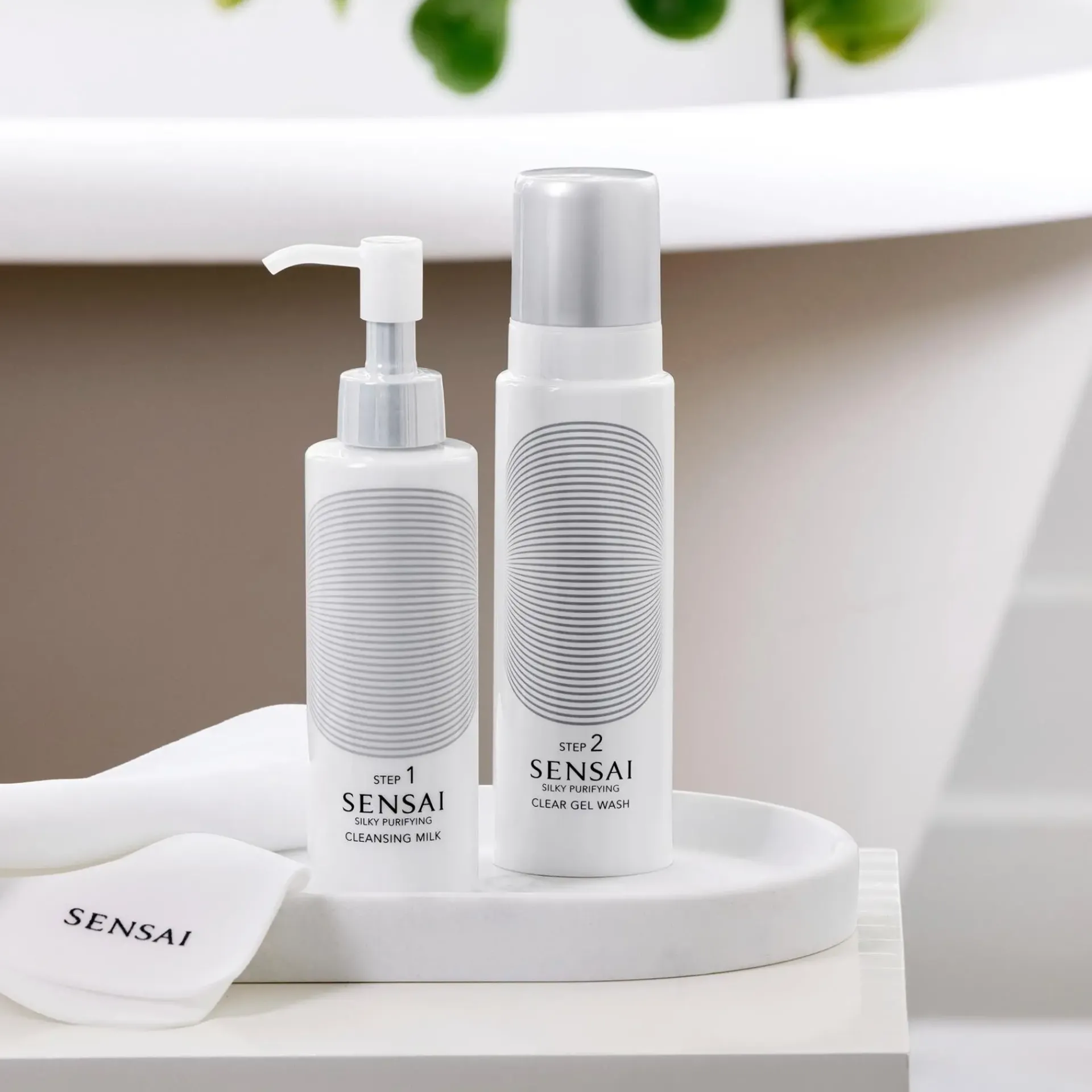 SENSAI J-Beauty|Kasvojenhoito<Silky Purifying Cleansing Milk puhdistusmaito 150 ml