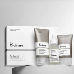 The Ordinary Ihonhoitopakkaukset<The Daily Set ihonhoitopakkaus
