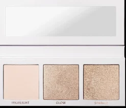 WE CARE ICON. Kasvomeikit<In Love Glow Palette korostuspaletti 12,5 g