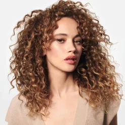 Wella Professionals Hiustenhoito|Kampaamotuotteet<Invigo Nutricurls Milky Waves Leave-in Spray hoitosuihke 150 ml