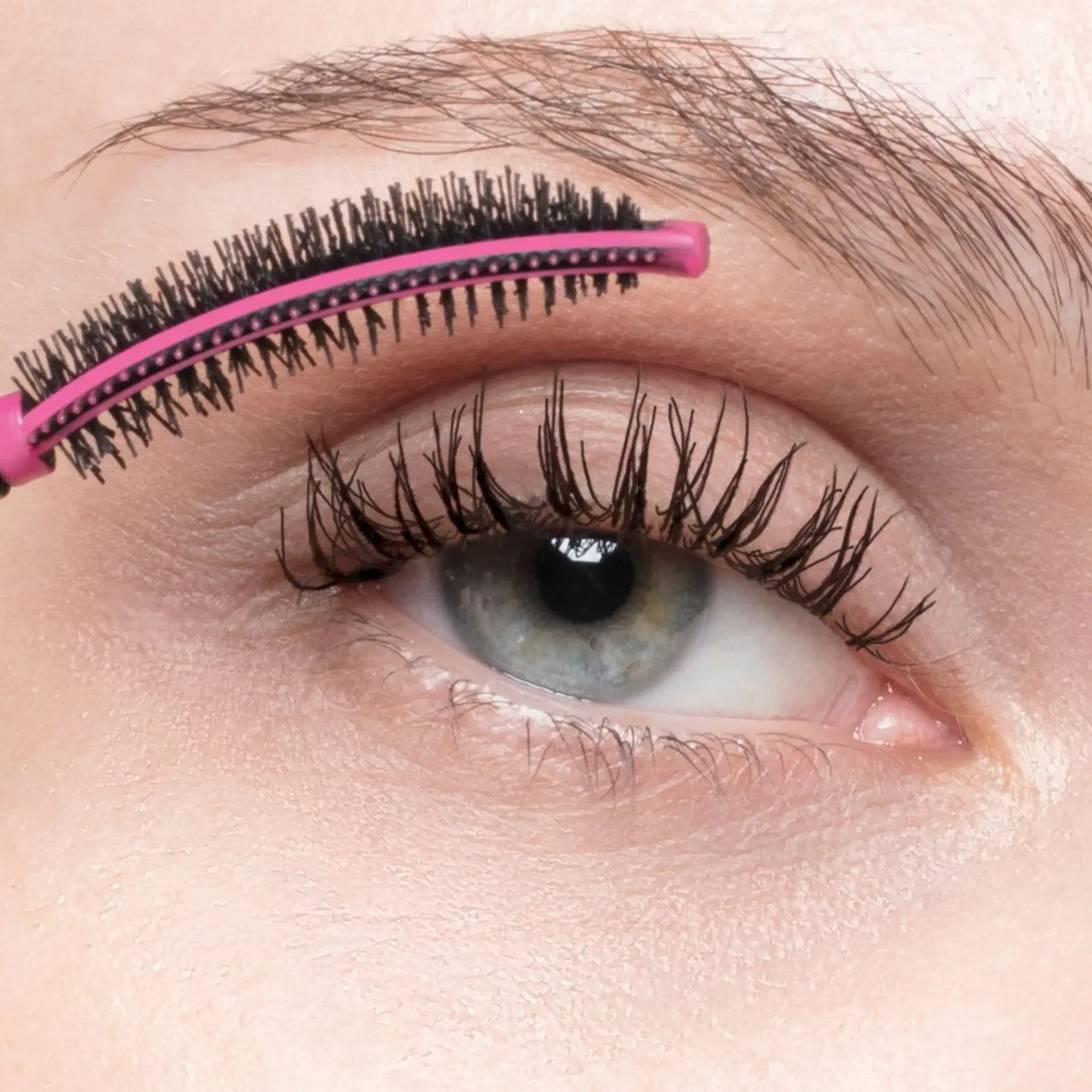 Yves Saint Laurent Silmämeikit<Mascara Volume Effet Faux Cils The Curler maskara 6,5 ml 01 Noir ombré