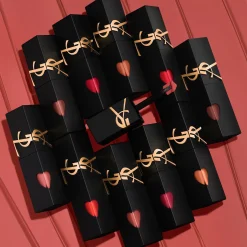 Yves Saint Laurent Huulimeikit<The Inks Blur huulipuna 5,5 ml